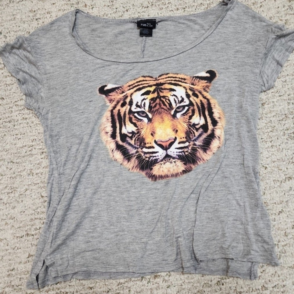 Rue 21 Tiger T-shirt